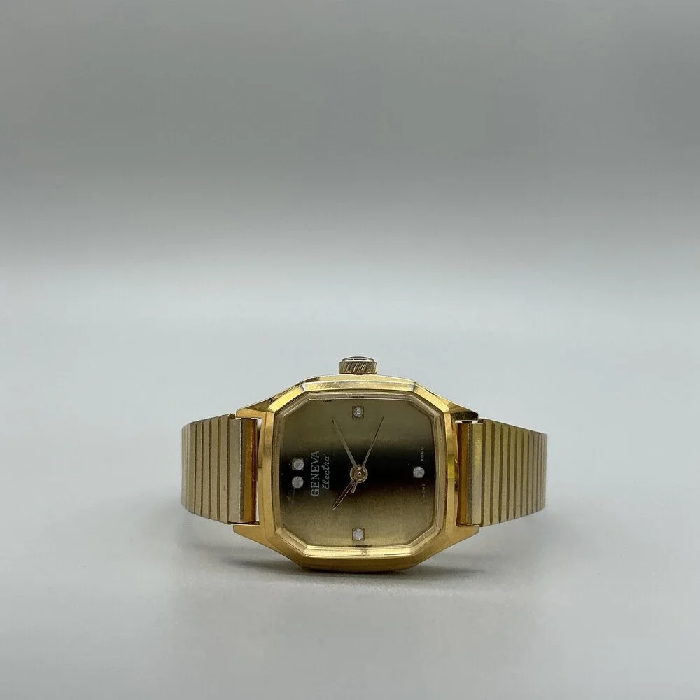 Vintage Geneva Electra Women Watch 22mm Gold Tone Adjustable Band Manual Wind